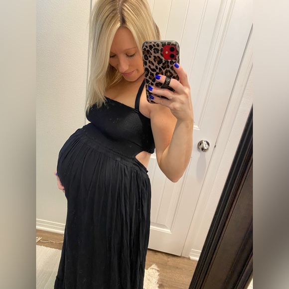 Vici Zayn Smocked Backless Halter Black Maxi Dress - Picture 11 of 12